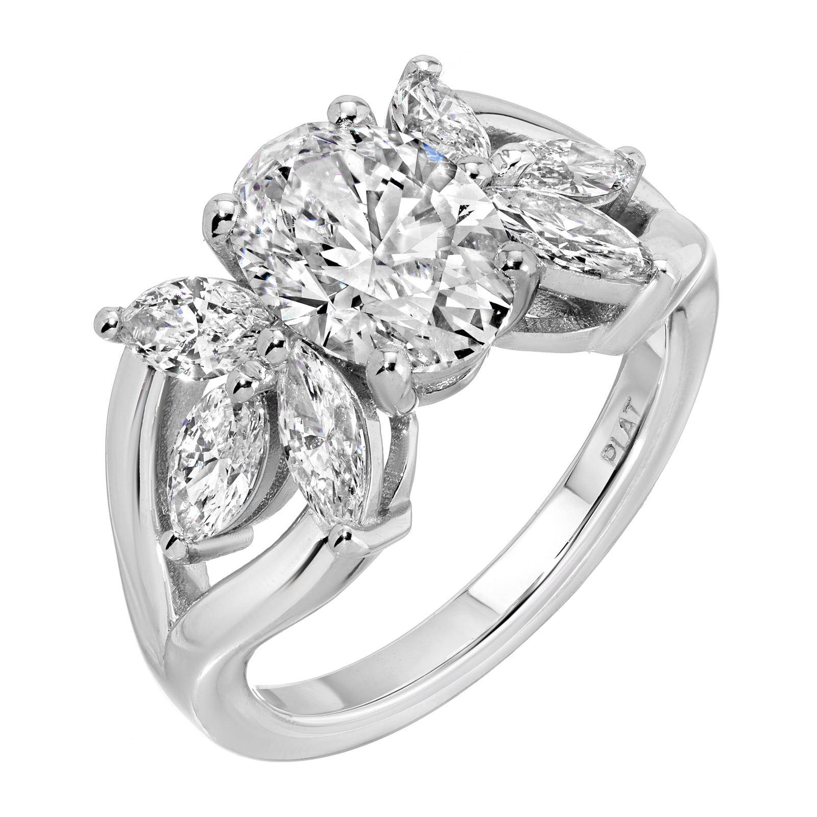 Classic Brilliance - 3.21 Cttw Oval Brilliant Diamond Ring, Platinum (VVS2/E)