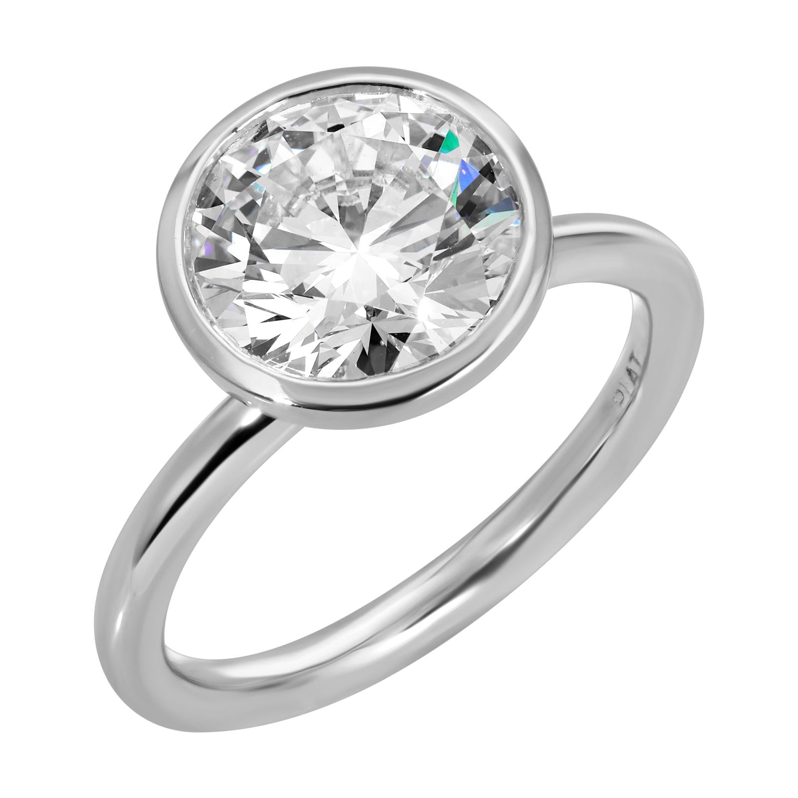 Lustrous Horizon - Round Diamond Ring 3.11 cttw Platinum (E/VVS2)